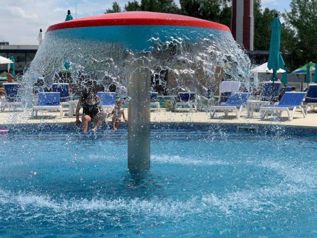 Hotel Andy Km 36 Βουκουρέστι Εξωτερικό φωτογραφία