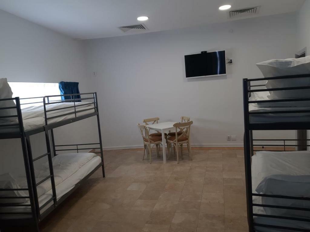 Hotel Andy Km 36 Βουκουρέστι Εξωτερικό φωτογραφία